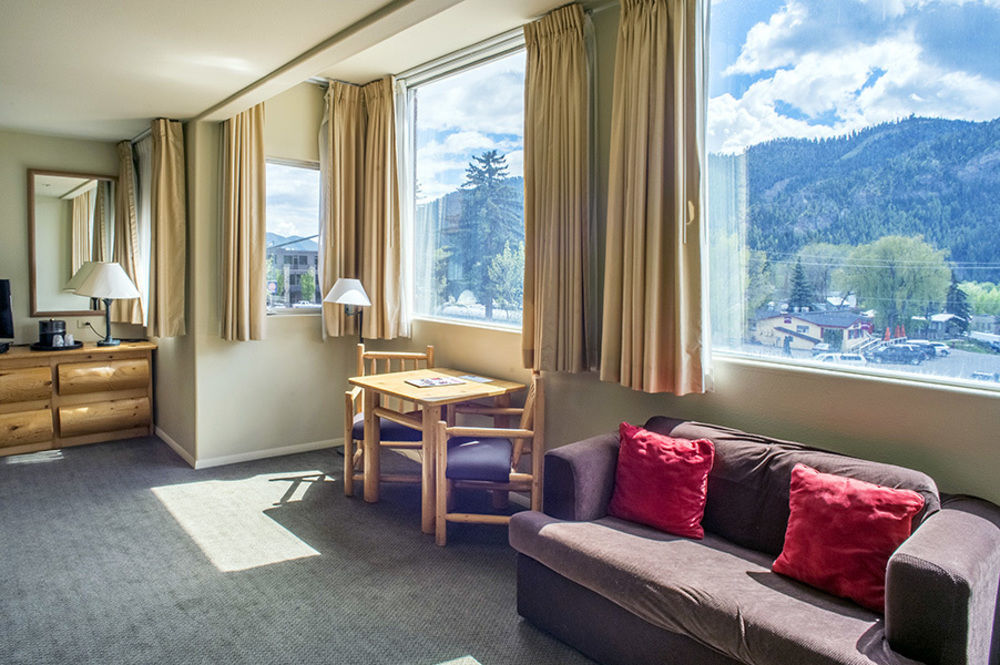 Hotel Кечъм Екстериор снимка
